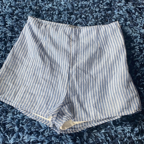 Charlotte Russe striped shorts - Picture 1 of 1
